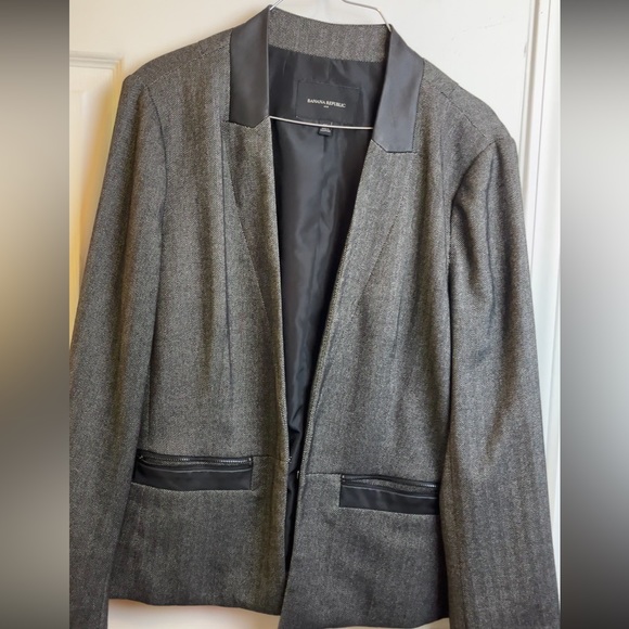 Banana Republic Collarless Coat - Picture 3 of 3